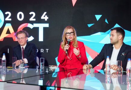 Sesja „Ile kosztuje organizacja eventu?”: Marcin Gaworski (180heartbeats, SKM SAR), Dorota Haller (RASP, IAA Polska), Miłosz Bratuś (LOT, POR)